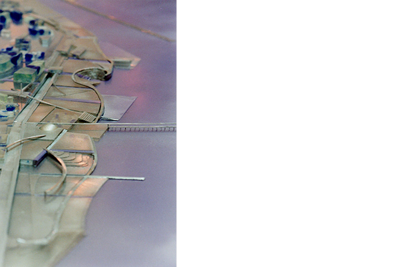 “Εκτός των τειχών” : Η ανάκτηση του θαλάσσιου ορίζοντα