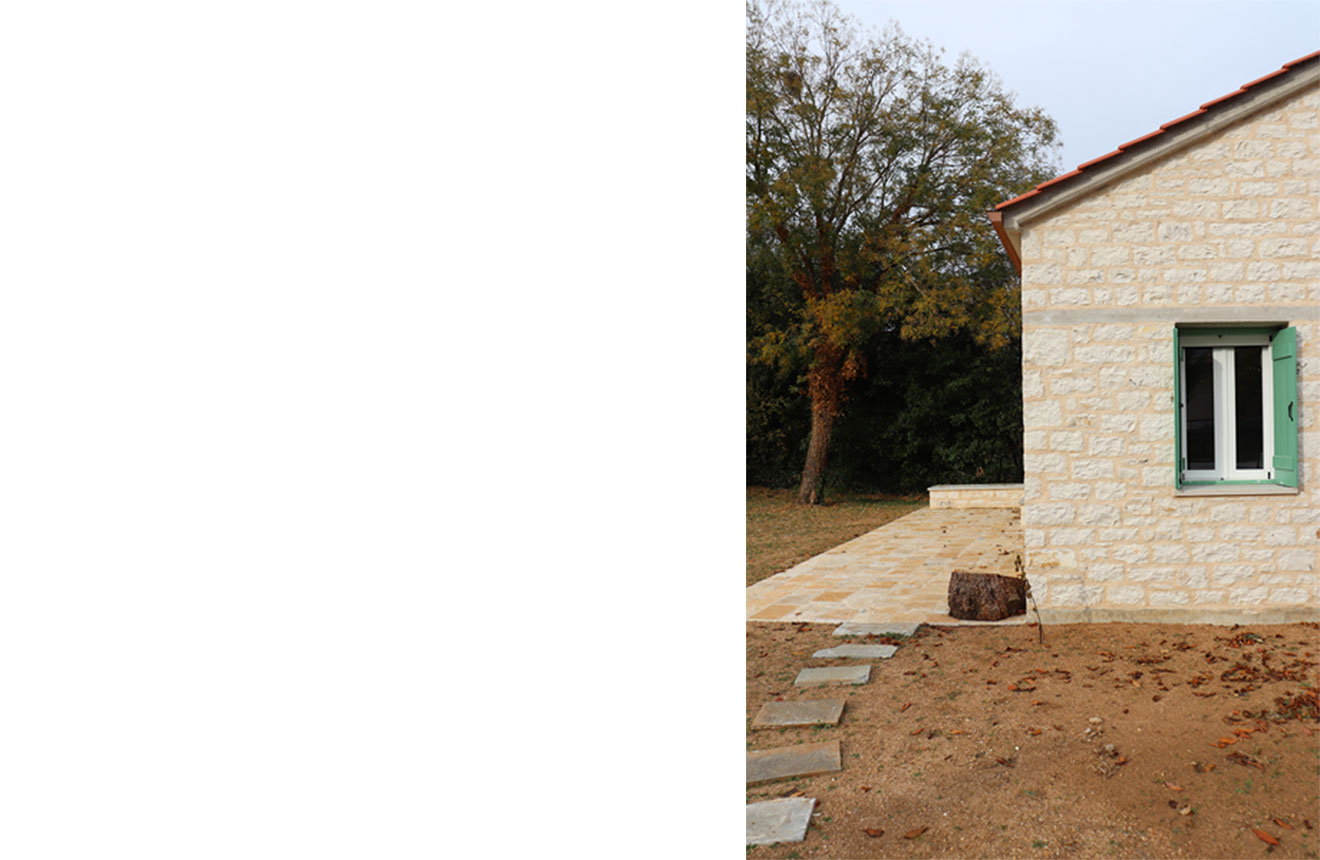 Εξοχική Κατοικία